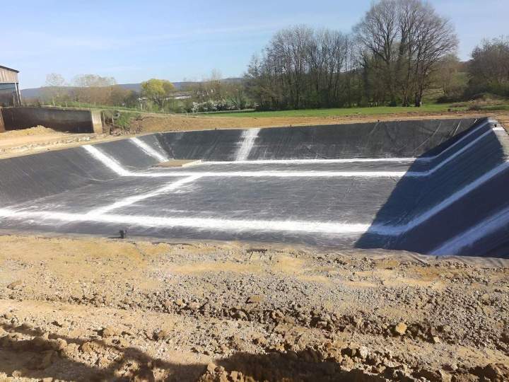 Pose étanchéité de fosse Attignat