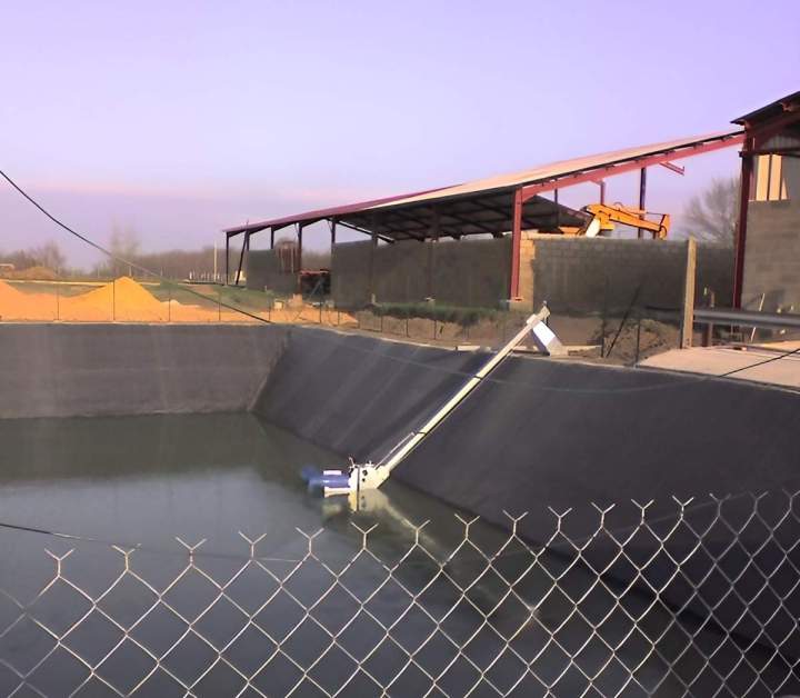 Pose étanchéité bassin Attignat